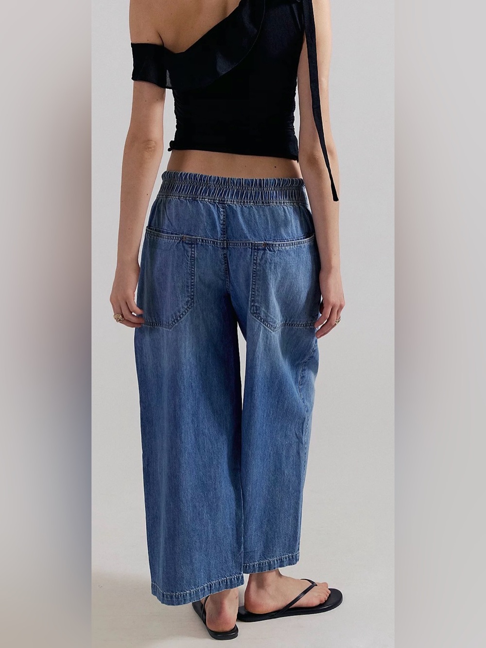Free People - We The Free Easy Pull on Blue Wide Leg Denim Jeans Large - Picture 2 of 8